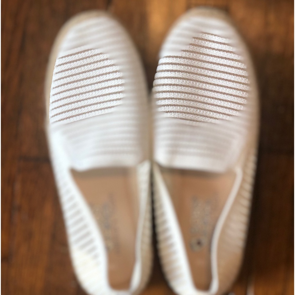 Bobs from Skechers wire slip ons
